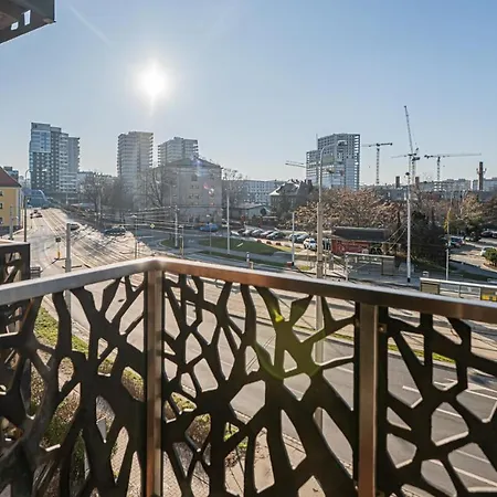 24h With Free Garage And Ac Jagielly 5 * 弗罗茨瓦夫