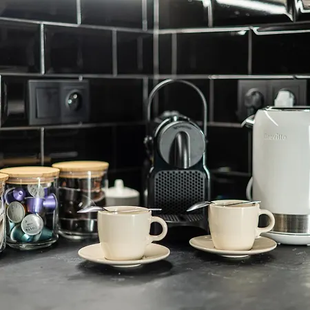 24h With Free Garage And Ac Jagielly 5 公寓 *