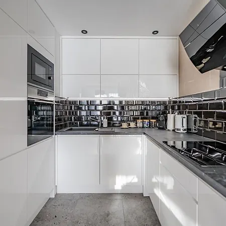 公寓 24h With Free Garage And Ac Jagielly 5