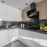 24h With Free Garage And Ac Jagielly 5 * Wrocław